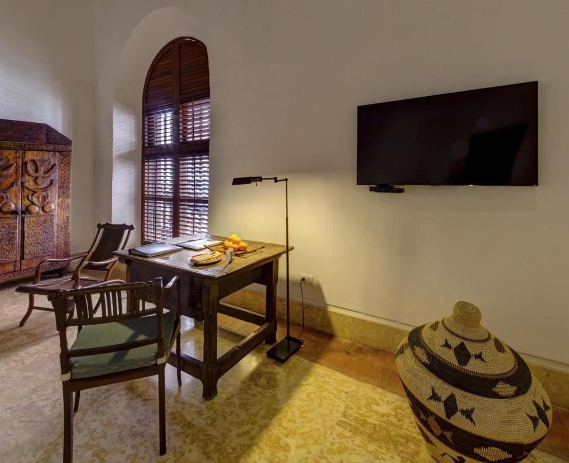 Hotel Quadrifolio Cartagena Esterno foto